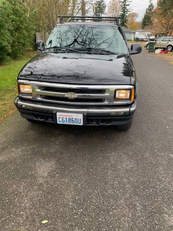 1995 Chevy S10 Pickup Truck 4x4 - cars & trucks - by owner - vehicle... for sale in Bellingham, WA – photo 3