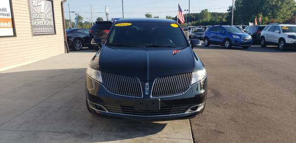 SHARP!! 2014 Lincoln MKT 4dr Wgn 3.7L AWD w/Livery Pkg for sale in Chesaning, MI – photo 2