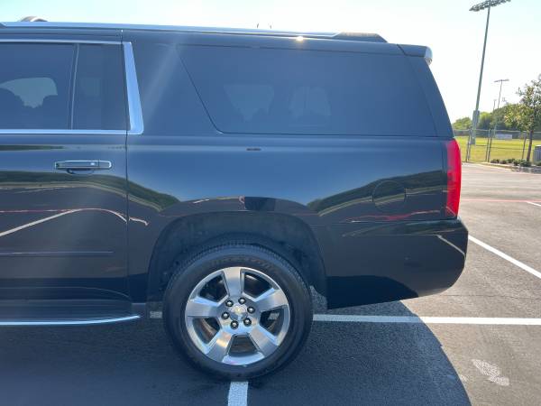 PREMIUM EDITION - Used 2018 Chevrolet Suburban - - by for sale in GRAPEVINE, TX – photo 6