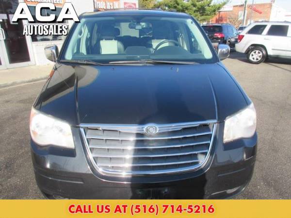 2010 Chrysler Town and Country 4dr Wgn Touring Plus Minivan - cars & for sale in Lynbrook, NY – photo 8