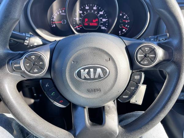 2019 Kia Soul Auto - - by dealer - vehicle for sale in NICHOLASVILLE, KY – photo 13