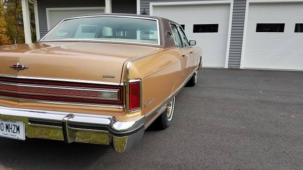 1976 Lincoln Continental Town Car - 43K mi for sale in West Cornwall , CT – photo 3