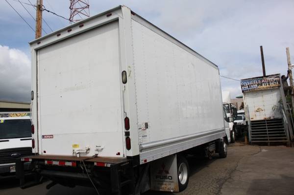 2014 Mitsubishi FEC925 Box Truck , Lift Gate Visit our website for sale in Honolulu, HI – photo 13