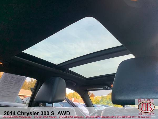 2014 CHRYSLER 300 S AWD! FULLY LOADED! PANO SUNROOF! BLUE LEATHER! for sale in Syracuse, NY – photo 15