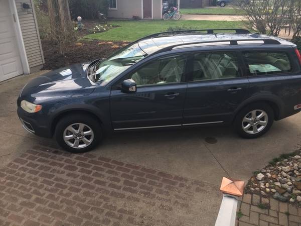 2008 Volvo XC70 AWD - Excellent Cond for sale in Holland , MI – photo 3