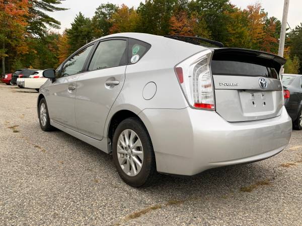 2012 Toyota Prius Plug-In with only 33K for sale in Buxton, ME – photo 3