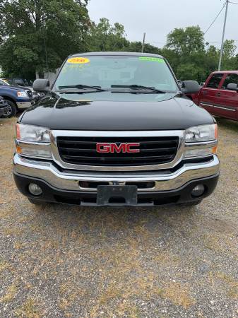 2006 GMC Sierra Z71 SLT for sale in Johnston, RI – photo 2