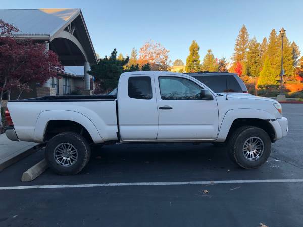 2007 Tacoma 4x4 - cars & trucks - by owner - vehicle automotive sale for sale in Tahoe City, NV