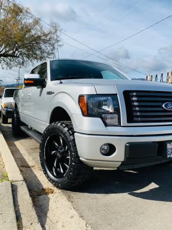 LOW MILES 2010 FORD F150 FOR SALE..! - cars & trucks - by owner -... for sale in Santa Barbara, CA