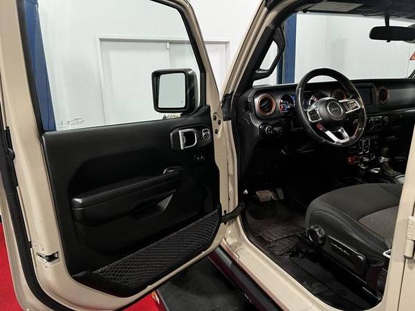 2020 Jeep Gladiator Mojave - Open 9 - 6, No Contact Delivery Avail for sale in Fontana, CA – photo 15