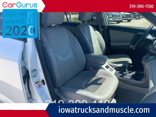 2009 Toyota RAV4 4WD 4dr 4-cyl 4-Spd AT Ltd with 3-point seat belts... for sale in Cedar Rapids, IA – photo 13