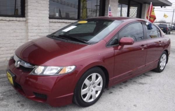 SELLING A 2010 HONDA CIVIC, CALL AMADOR JR @ FOR INFO for sale in Grand Prairie, TX