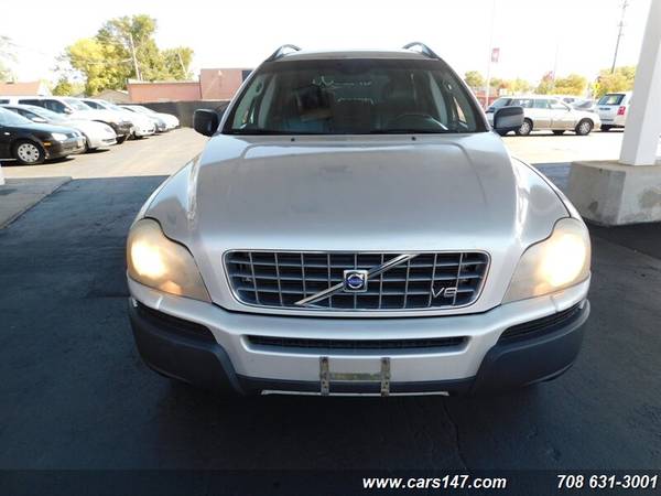 2005 Volvo XC90 T6 BLACK FRIDAY ONLY! Doors open 8am - cars & trucks... for sale in Midlothian, IL – photo 2