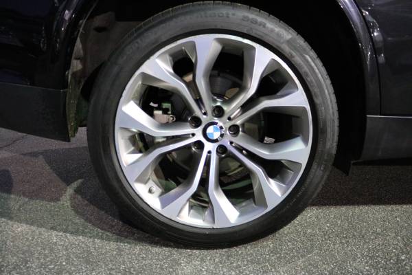 2015 BMW X5 sDrive35i ($530 per month, Financing Available) for sale in Los Angeles, CA – photo 16