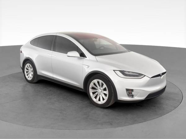 2016 Tesla Model X 75D Sport Utility 4D suv Silver - FINANCE ONLINE... for sale in San Diego, CA – photo 15