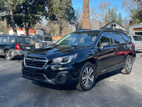 2018 Subaru Outback AWD - - by dealer - vehicle for sale in Grants Pass, OR – photo 3