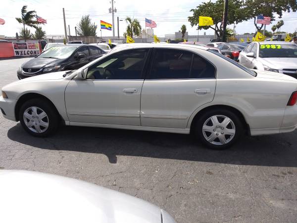 2002 Mitsubishi Galant 4 cylinder runs great cold air reliable! for sale in Fort Lauderdale, FL