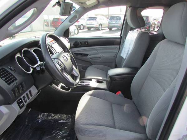 **** 2014 Toyota Tacoma Access Cab PreRunner 4D **** ) for sale in Modesto, CA – photo 10