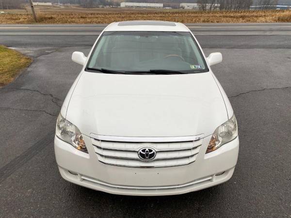 2005 Toyota Avalon Limited 4dr Sedan - - by dealer for sale in Wrightsville, PA – photo 2