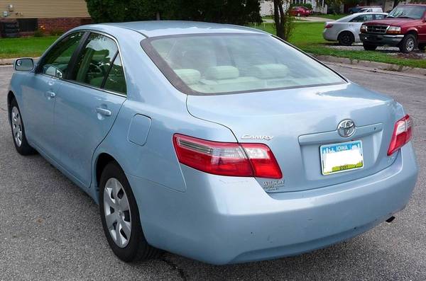Reliable 2007 Toyota Camry LE for Sale for sale in Ames, IA – photo 7