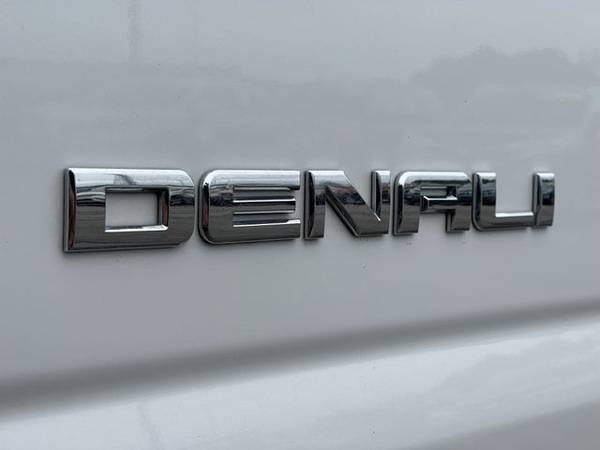 2017 GMC Terrain Denali Sport Utility 4D - - by dealer for sale in Lincoln, NE – photo 17