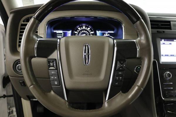 HEATED COOLED LEATHER! 2017 Lincoln NAVIGATOR SELECT 4X4 4WD SUV for sale in Clinton, KS – photo 7