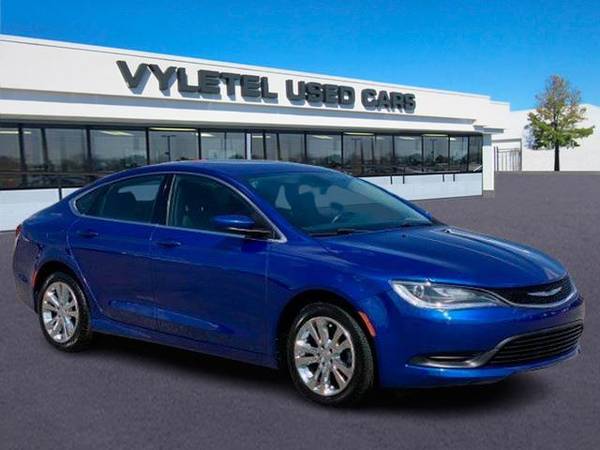 2017 Chrysler 200 sedan Touring FWD - Chrysler Vivid Blue - cars & for sale in Sterling Heights, MI – photo 2