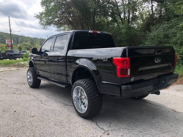 2018 Ford F150 Lariat SuperCrew 5.5-ft. Bed 4WD pickup Black for sale in Fayetteville, AR – photo 5