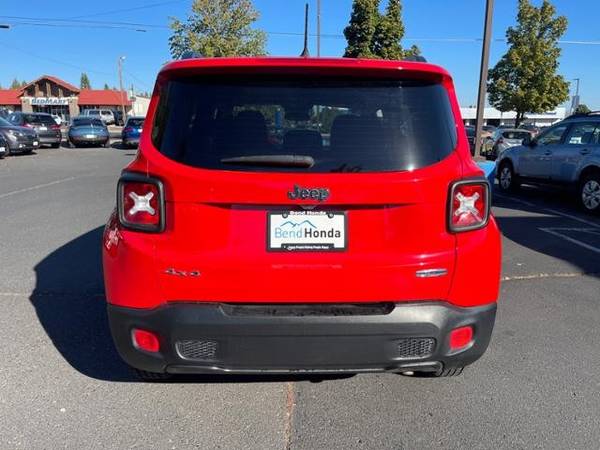 2016 Jeep Renegade 4x4 4WD 4dr Latitude SUV - - by for sale in Bend, OR – photo 4