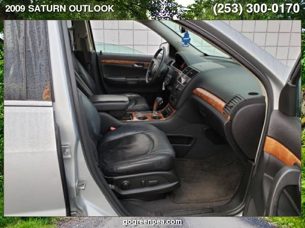 2009 SATURN OUTLOOK XR for sale in Spanaway, WA – photo 4