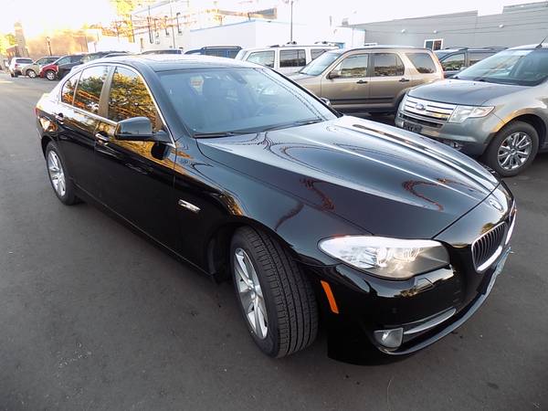 2013 BMW 528xi (#8084) - cars & trucks - by dealer - vehicle... for sale in Minneapolis, MN – photo 3