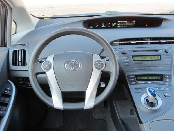 2012 Toyota Prius II Very Clean - cars & trucks - by owner - vehicle... for sale in San Diego, CA – photo 12