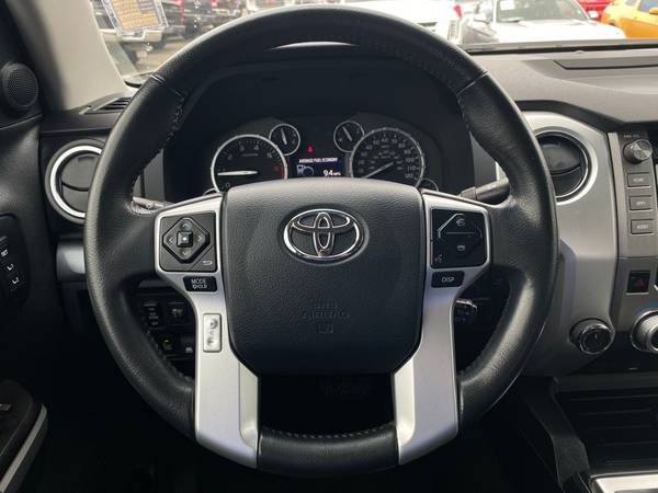 2017 Toyota Tundra 4x4 4WD Platinum CrewMax for sale in Milwaukie, OR – photo 19