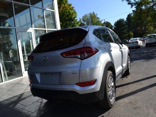 2018 Hyundai Tucson SE AWD - - by dealer - vehicle for sale in Milton, VT – photo 4