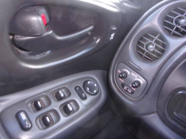 2005 PONTIAC BONNEVILLE - cars & trucks - by dealer - vehicle... for sale in Ramsey , MN – photo 15
