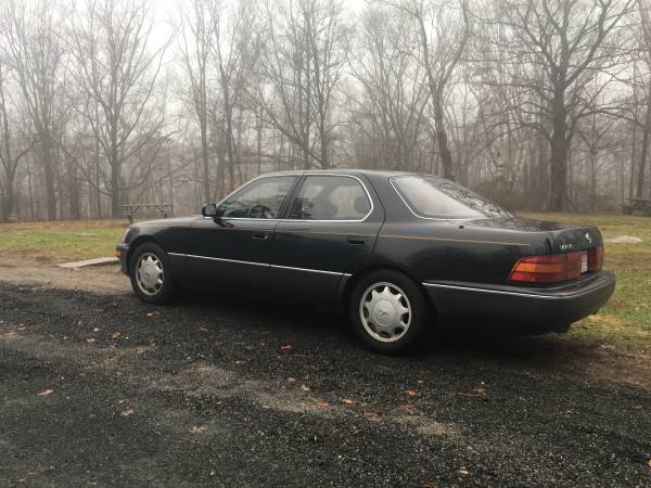 1993 Lexus LS400 for parts only for sale in Gloucester, MA – photo 2