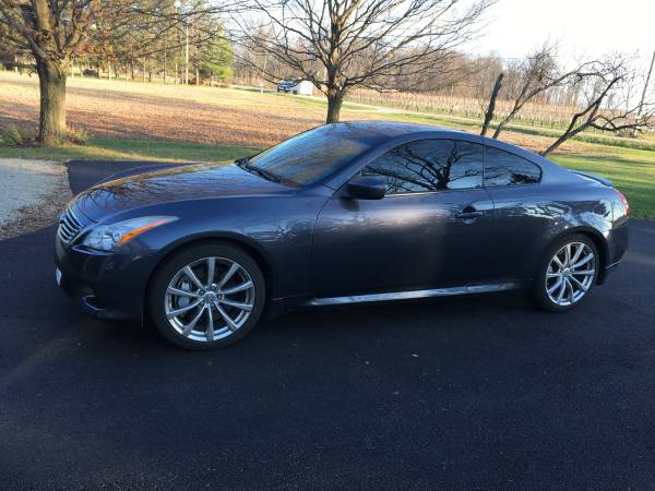 2009 Infiniti G 37 S Sport - cars & trucks - by owner - vehicle... for sale in Englewood, OH