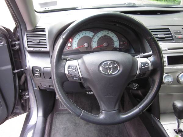 2011 Toyota Camry 4dr Sedan SE 2.5L Automatic 102K $7950 for sale in East Derry, MA – photo 12
