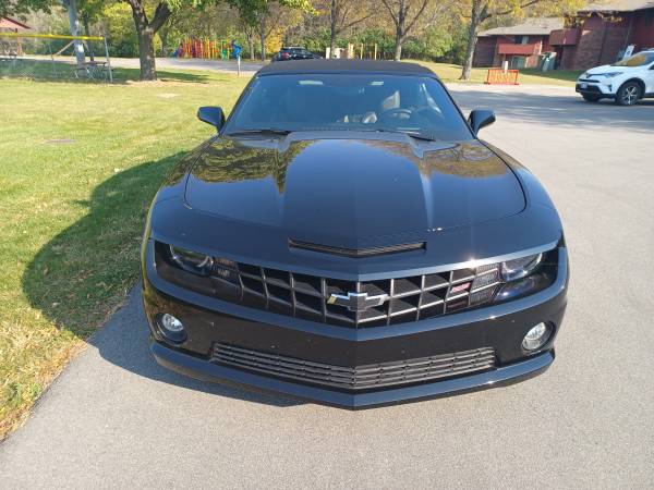 Perfect Condition, 2011 Camaro 2SS convertible, only 21k miles, 6 2 for sale in Appleton, WI – photo 2