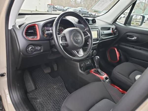 2016 Jeep Renegade 4x4 4WD 4dr Trailhawk SUV - - by for sale in Medford, OR – photo 19
