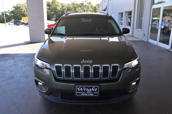 2019 Jeep Cherokee Latitude - cars & trucks - by dealer - vehicle... for sale in Center, TX – photo 6