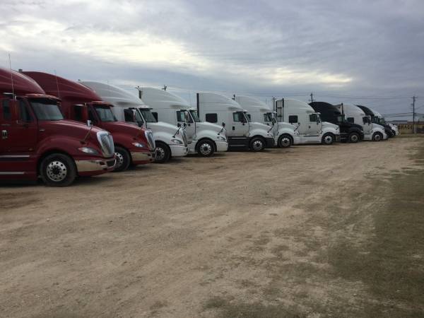 2012 International Prostar Eagle semi trucks sleeper cabs camiones for sale in Midland, TX – photo 8