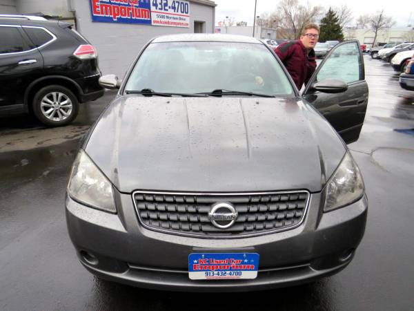 2005 Nissan Altima 4dr Sdn I4 Manual 2 5 S - 3 DAY SALE! - cars & for sale in Merriam, MO – photo 4