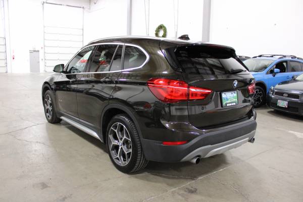 2017 BMW X1 XDrive28i AWD gla250 q3 cx3 x3 - - by for sale in Portland, OR – photo 3