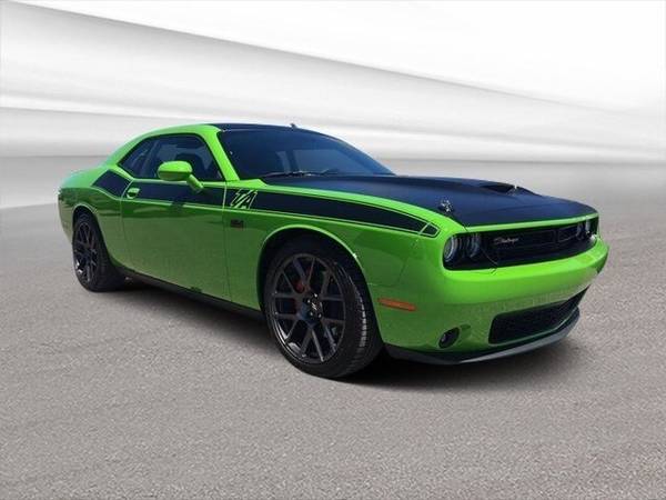 2017 Dodge Challenger R/T with for sale in Grandview, WA