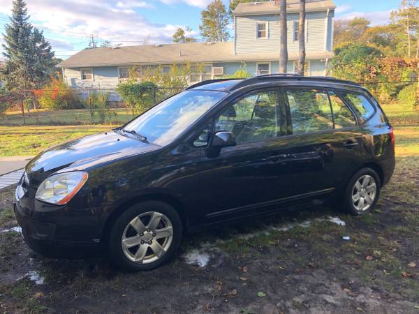 2008 KIA RONDO for sale in Brentwood, NY – photo 2