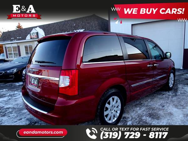2012 Chrysler Town and Country TouringL Touring L Touring-L - cars & for sale in Waterloo, IA – photo 6