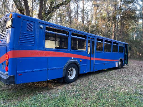 2001 Gillig Bus for sale in Hawthorne, FL – photo 2