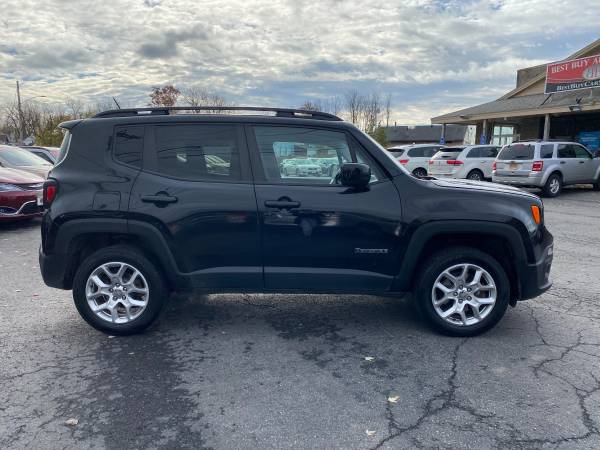 2017 JEEP RENEGADE LATITUDE 4X4! REMOTE STARTER! TOUCH SCREEN!!! -... for sale in N SYRACUSE, NY – photo 2