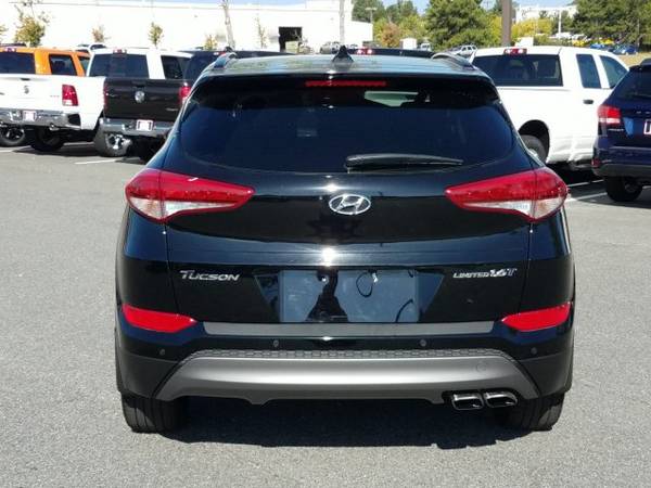2016 Hyundai Tucson Limited SKU:GU260076 SUV for sale in Columbus, GA – photo 6